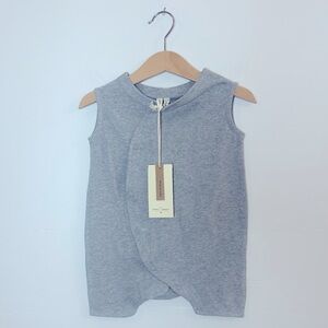 Gray label NWT baby grow with snaps size 3-6
